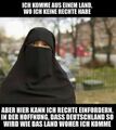 Muslimische Frau fordert in Deutschland Rechte ein.jpg