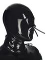 Latex-Maske mit Schlauch in Nase.jpg